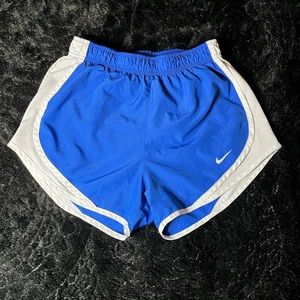 Nike athletic shorts ( Size Small!)